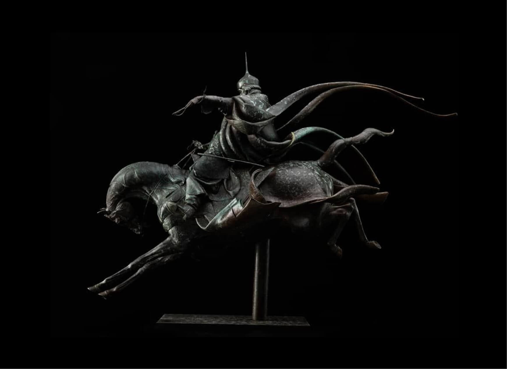 section-hero-sculpture photo